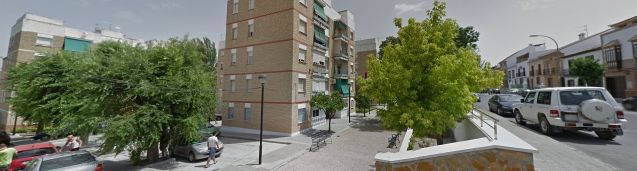 SIN COMISION INMOBILIARIA VENTA DE PISO EN CALLE ZUHEROS EN EL PUEBLO DE LUCENA